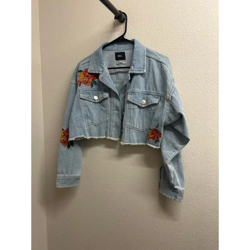 BDG urban outfitters cropped denim jacket floral embroidery jean jacket raw hem - Picture 1 of 12